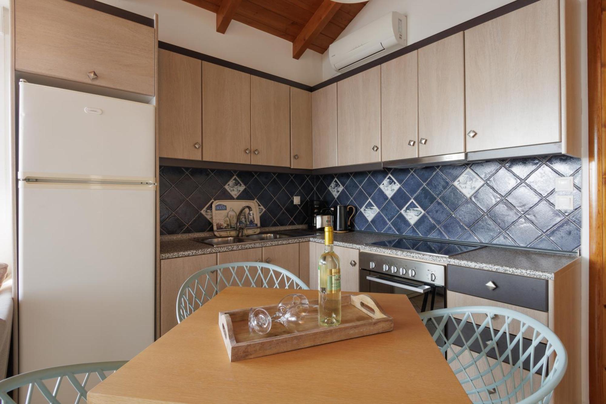 Blue Horizon Suites Parálion Ástros Eksteriør billede