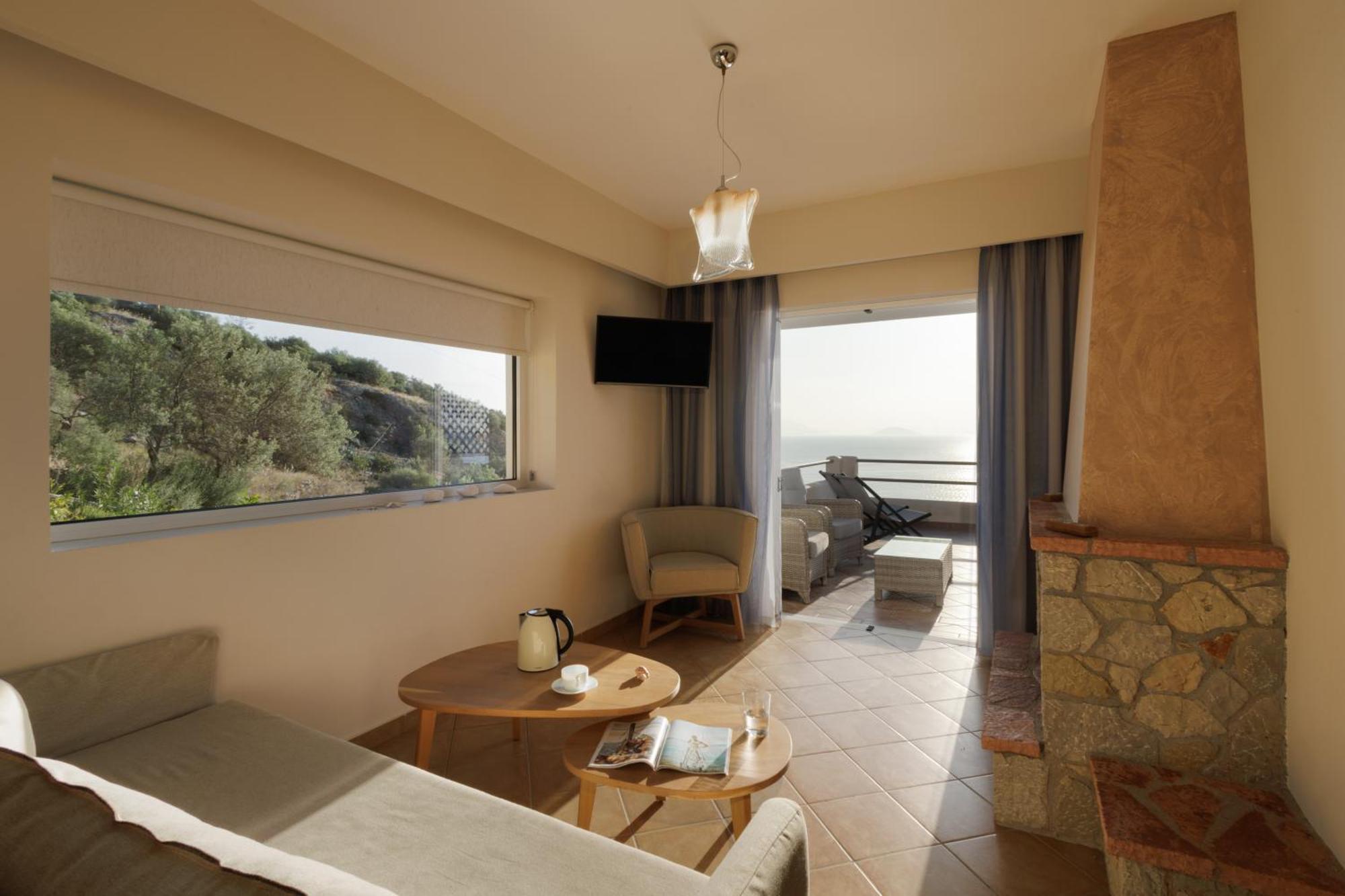 Blue Horizon Suites Parálion Ástros Eksteriør billede