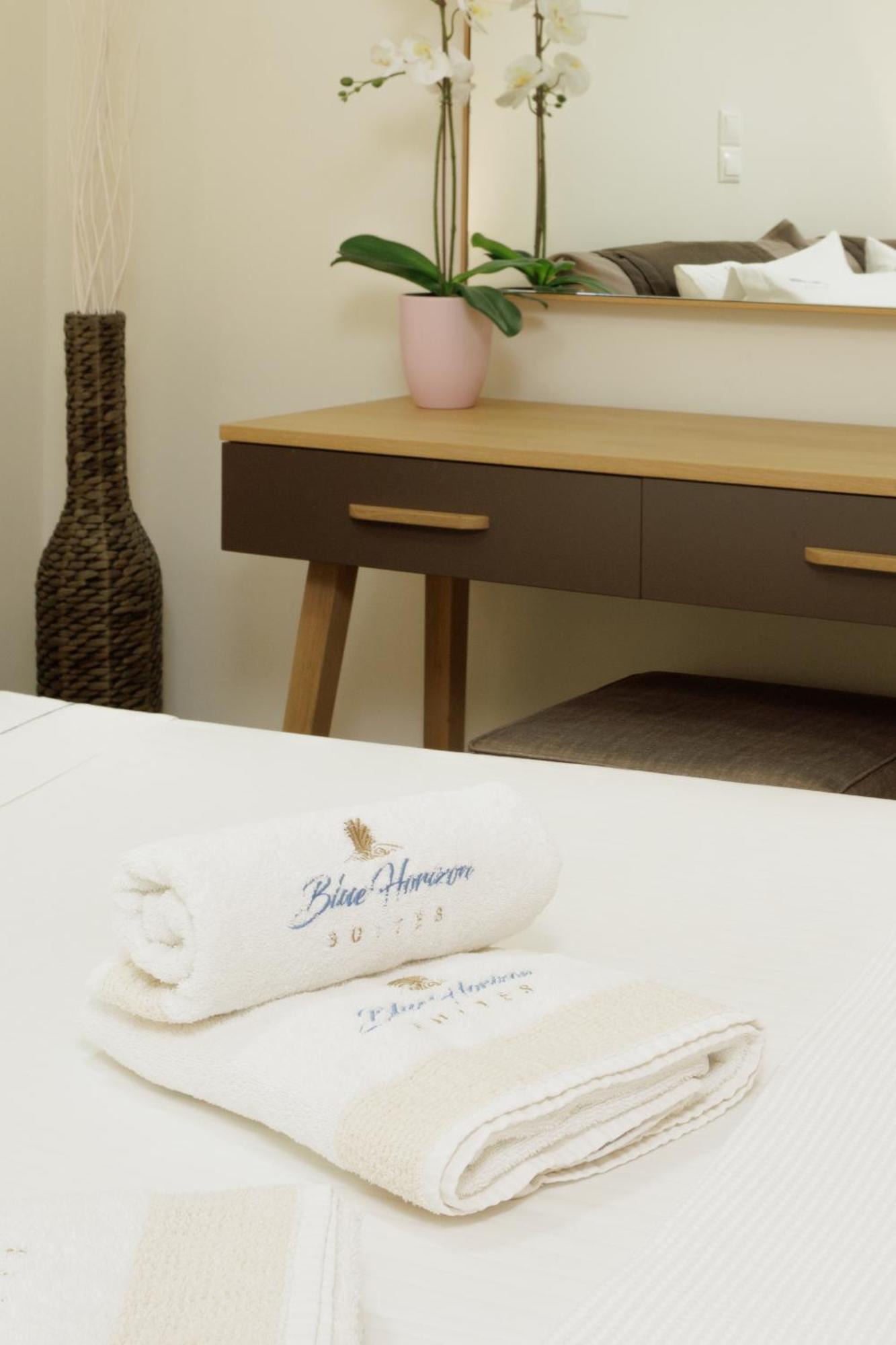 Blue Horizon Suites Parálion Ástros Eksteriør billede
