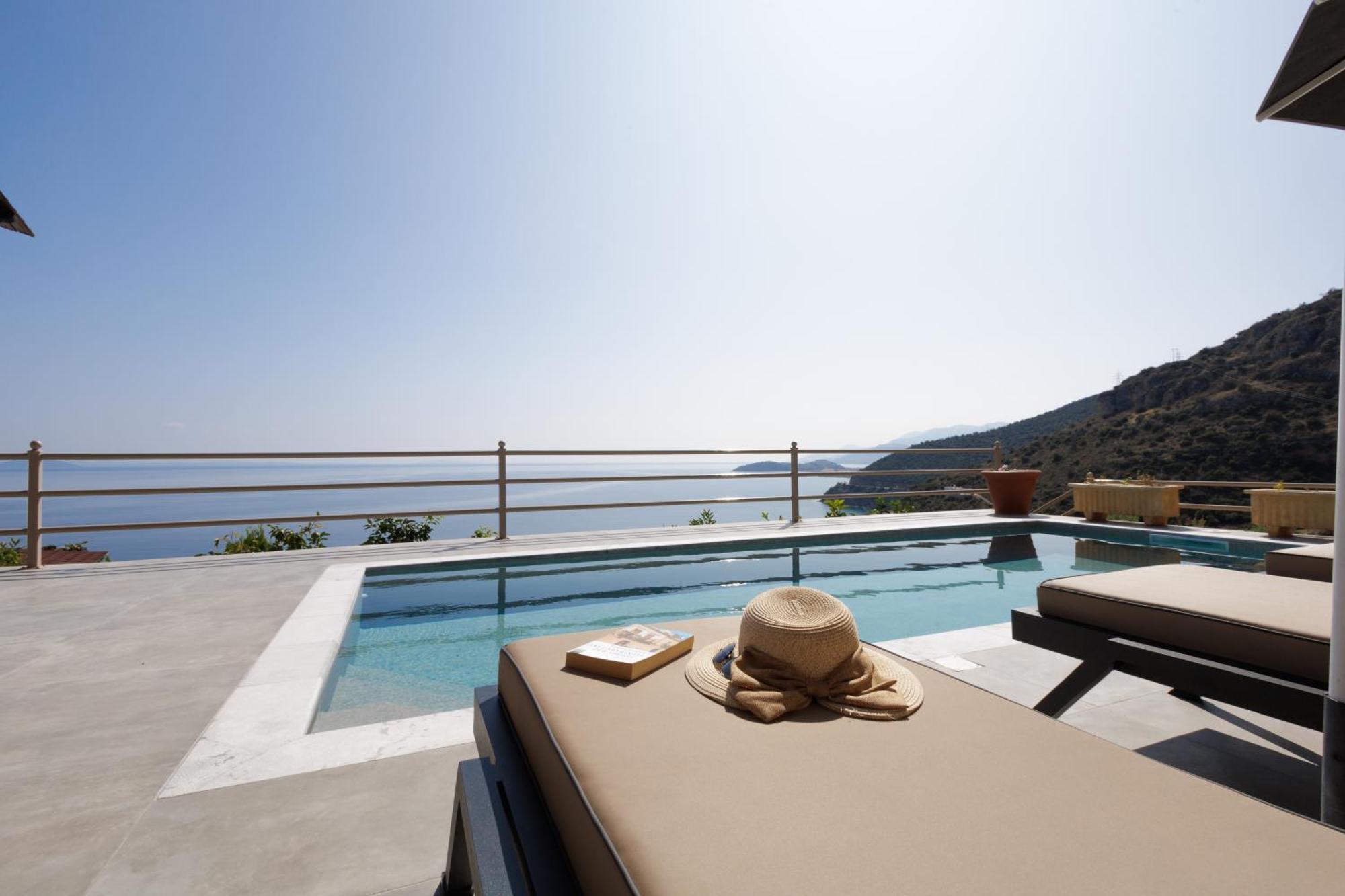 Blue Horizon Suites Parálion Ástros Eksteriør billede