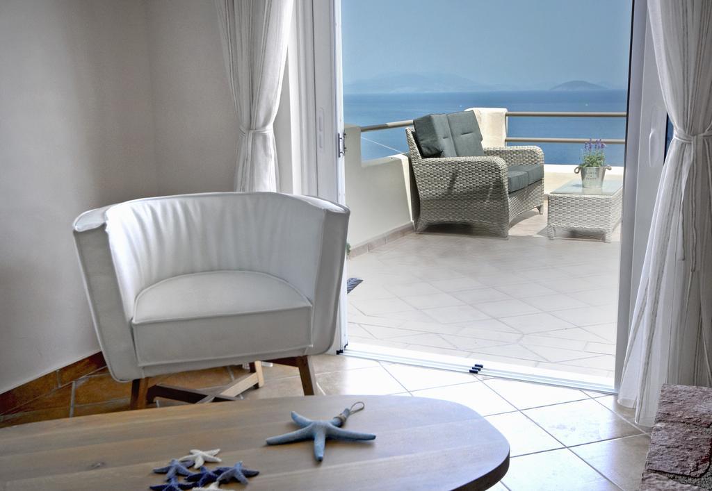 Blue Horizon Suites Parálion Ástros Eksteriør billede